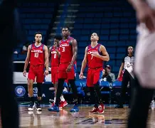 赛前奥兰多魔术调整名单以备社区盾，篮板制胜环节打磨，赛场秩序良好，医务组通报恢复