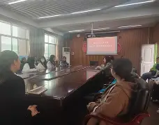 波兰截停中欧班列的事件关键人物